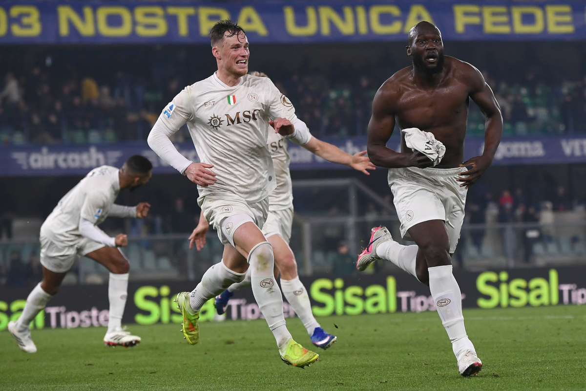 Bàn thắng muộn của Lukaku